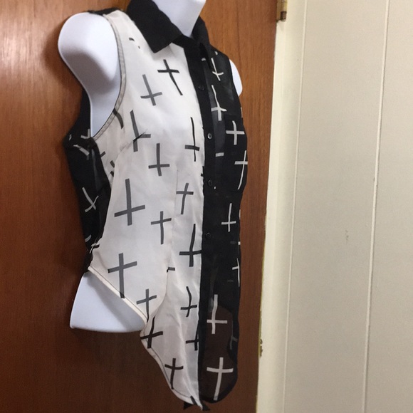 Cross Tank - Picture 3 of 4